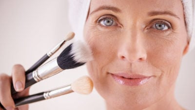 15 Makeup and Beauty Tips For Women Over 40 15 Makeup and Beauty Tips For Women Over 40